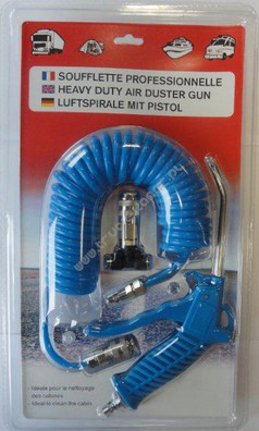 Set: Blaue Luftpistole mit Spiralschlauch und T-Stck in Blisterverpackung.