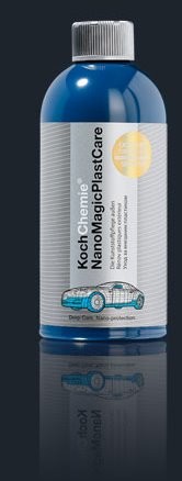 Blaue Flasche Koch Chemie NanoMagicPlastCare, Kunststoffpflege fr den Auenbereich, mit silbernem Verschluss.