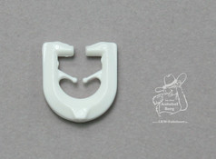 Weier Kunststoff-Gardinengleiter fr LKW-Vorhnge mit T-Schiene.