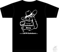 Schwarzes Autohof Berg Kinder T-Shirt aus Baumwolle mit weiem Cartoon-Br und Text "Am alten Autohof Berg" sowie "www.LKW-Zubehoer.de".
