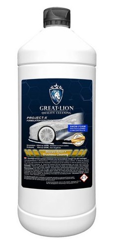 Weie Flasche Great Lion Blizzard Snow Foam Konzentrat fr berhrungslose Fahrzeugreinigung.