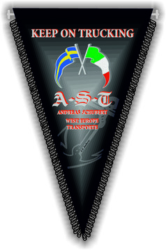Schwarzer dreieckiger LKW-Wimpel mit "Keep on Trucking", "A-S-T" und "Andreas Schubert West Europe Transporte". Zeigt schwedische und italienische Flaggen.