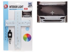 Kreuzfrmige 24V LED-Innenleuchte mit Farbwechsler, in transparenter Verpackung mit Farbrad und Controller. Im LKW-Fenster installiert.