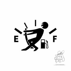 Schwarzer Aufkleber mit einem Tankmnnle, das an einer Zapfsule zieht, vor einer Tankanzeige mit E und F.