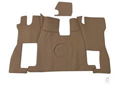 Hellbraunes Bodenset aus Kunstleder fr LKW-Kabine, mit Scania Logo Prgung.