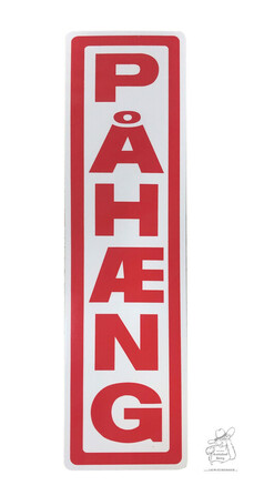 Rotes Pahaeng Schild aus beschichtetem Aluminium. Weier Hintergrund mit roter Schrift 