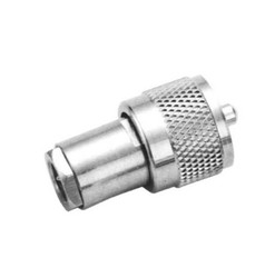 Silberner Metall-Adapter Stecker mit gerndeltem Griff und sechseckigem Ende.