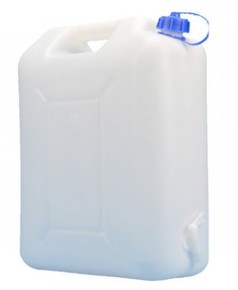 Transparenter Wasserkanister aus weiem Kunststoff mit Tragegriff, blauem Deckel und Auslaufhahn.