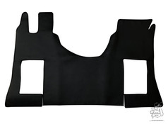 Schwarzes, einteiliges Bodenset aus glattem Kunstleder fr die LKW-Kabine.