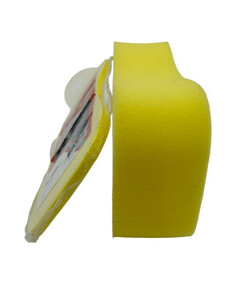 Gelber Jumbo Autoschwamm, einmal vakuumverpackt und einmal in voller Gre.