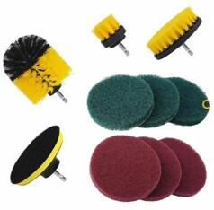 Mehrere Reinigungsbrsten mit gelben und schwarzen Borsten, ein schwarzer Padhalter und grne sowie rote Reinigungspads.