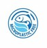 Blau-weies kreisfrmiges Symbol mit Fisch und Wellen, Aufschrift 