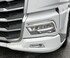 Weier Vepro Scheinwerferspoiler aus Kunststoff mit modernem Design am Frontscheinwerfer eines DAF LKW.